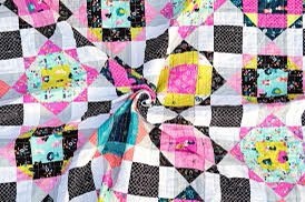 Erica Jackman Kitchen Table Quilting The Naomi Quilt Pattern - 3 Size Variations Per Pattern