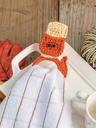 Annie's Crochet Make-it-Tonight Towel Toppers - 12 Projects Per Pattern Book