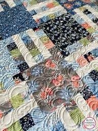 Busy Hands Quilts Home Awaits Quilt Pattern - 6 Size Variations Per Pattern