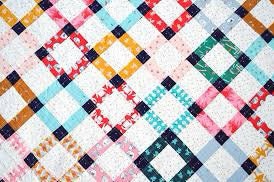 Erica Jackman Kitchen Table Quilting Ivy Quilt Pattern - 4 Size Variations Per Pattern