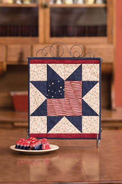 Kathy Flowers Oh Glory! 11 Projects to Salute the Stars & Stripes Pattern Book - 11 Projects Per Book (Softcover)