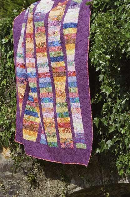 David & Charles Pam & Nicky Lintott Jelly Roll Quilts Pattern Book - 17 Projects Per Book (Softcover)