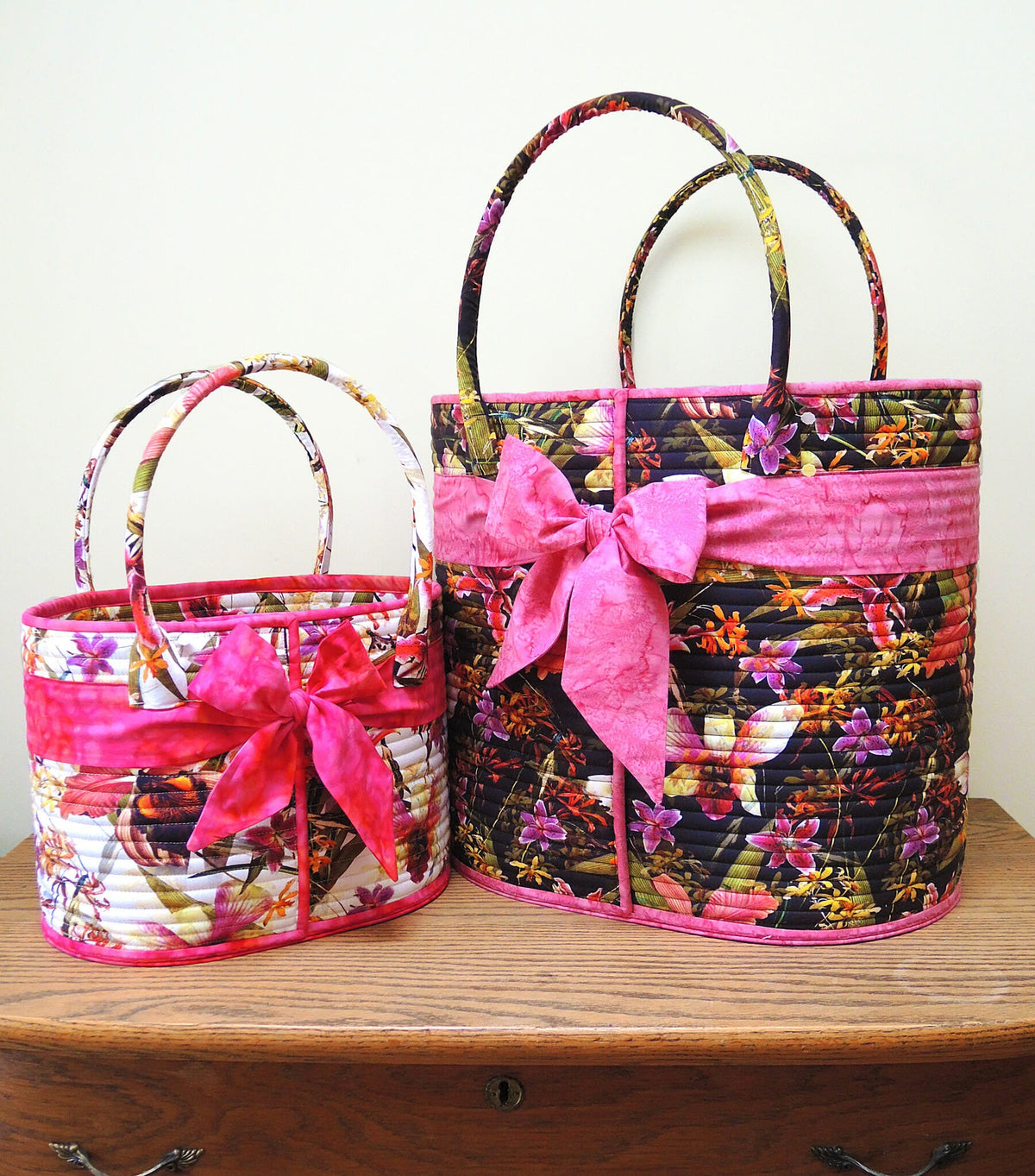 Aunties Two Rockport Carryalls Sewing Pattern -2 Size Variations Per Pattern AT615