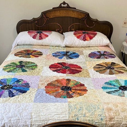 Quiltsmart Dresden Plate Quilt Printed Interfacing Pack - 3 Size Variations Per Pattern