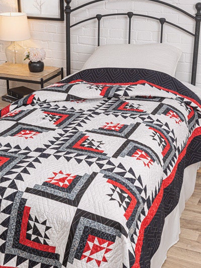 Annie's Quilting Creative Log Cabin Quilts Pattern Book - 10 Primary Log Cabin Designs (Softcover)
