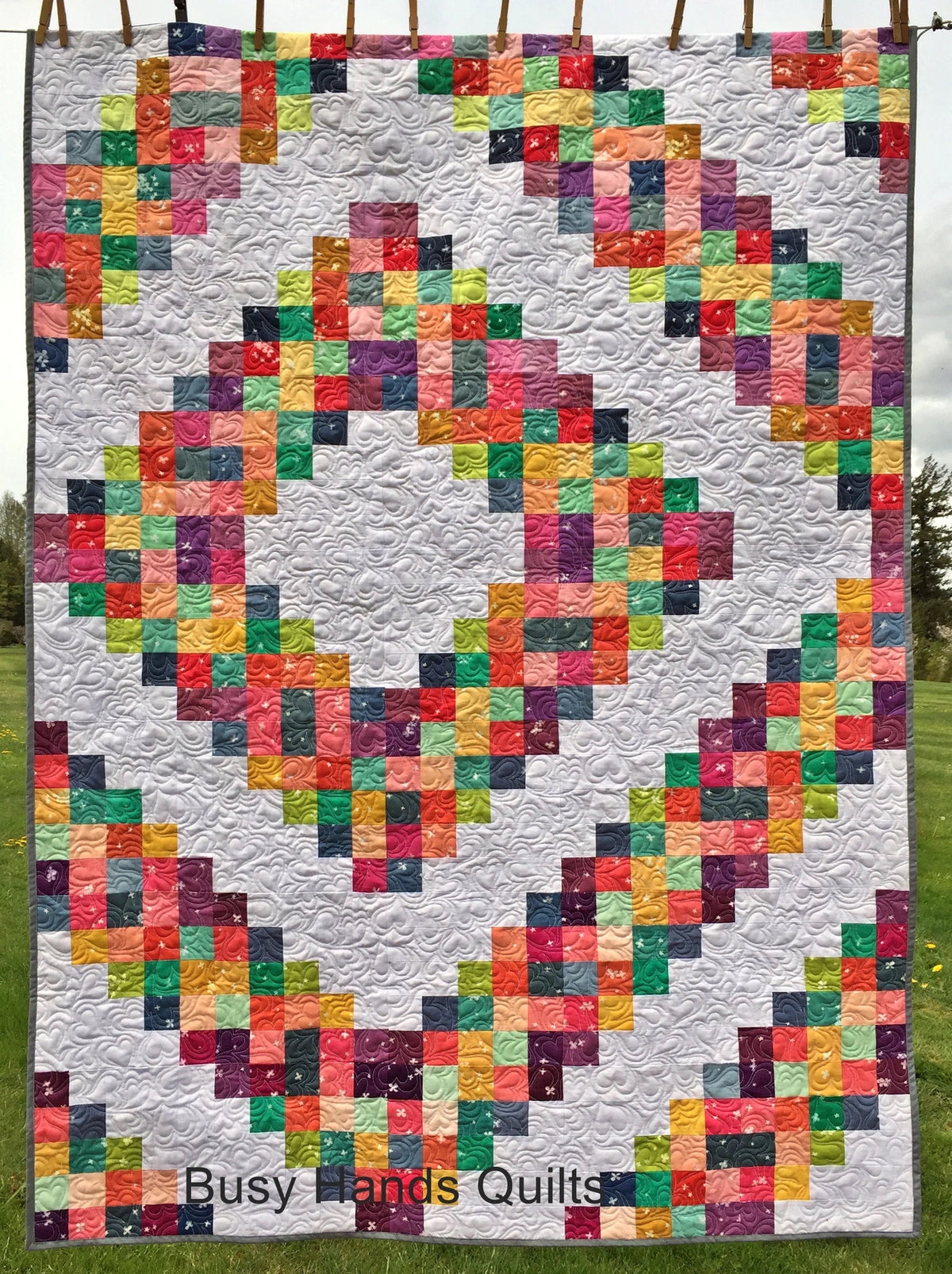 Busy Hands Quilts Grandpa's Barn Quilt Pattern - 5 Size Variations Per Pattern