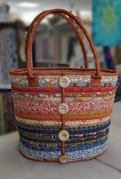 Aunties Two Camden Bag Pattern - 3 Size Variations Per Pattern