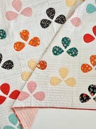 Gigi's Thimble Quilt Patterns Sprout Quilt Pattern - 3 Size Variations Per Pattern