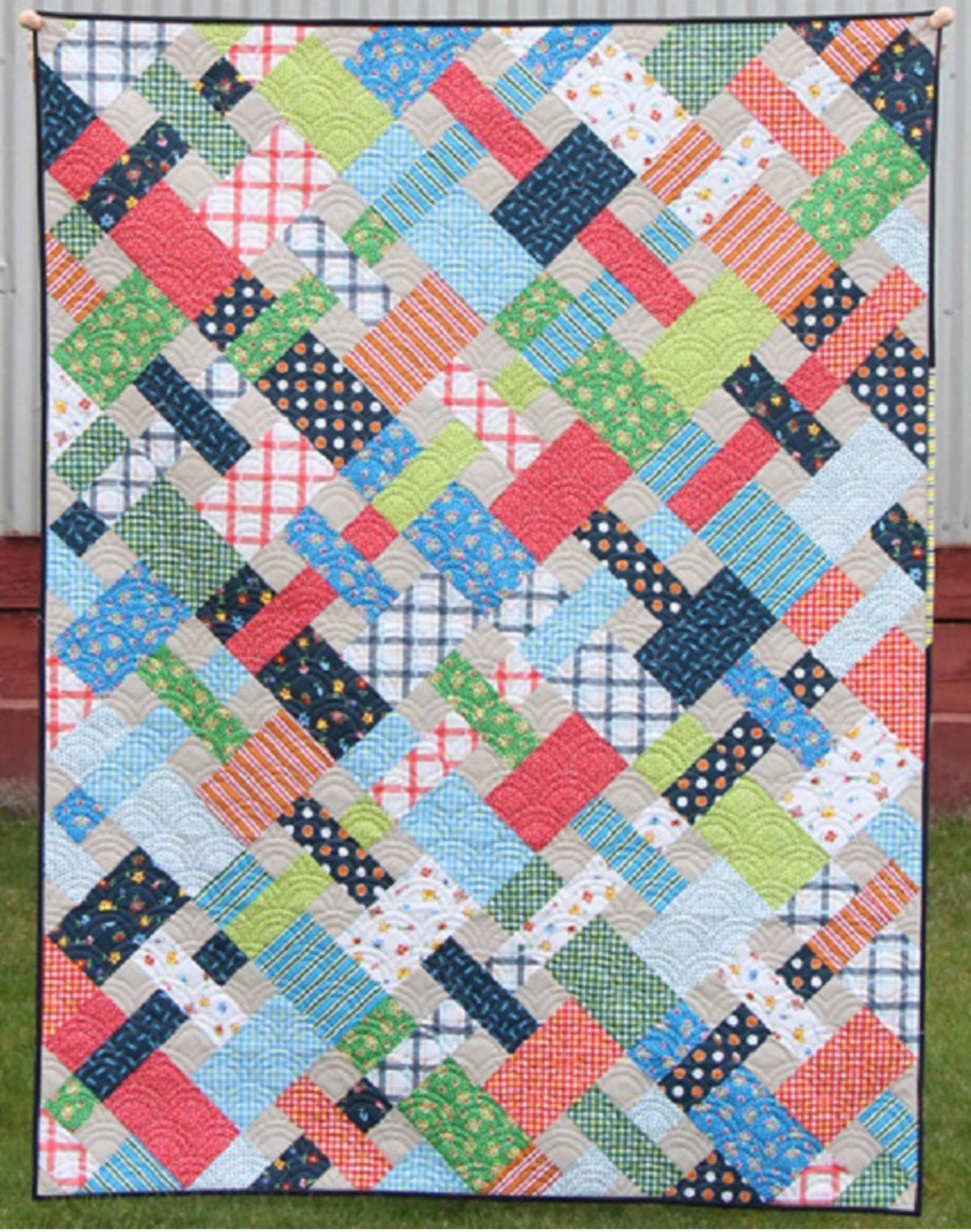 Cluck Cluck Sew Picnic Quilt Pattern - 6 Size Variations Per Pattern