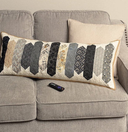 Moda All-Stars Soft Spot Quilted Pillows & Comfy Cushions Pattern Book - 17 Patterns Per Book (Softcover)