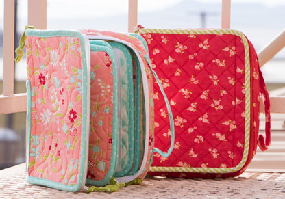 ByAnnie Hold Everything Bag Pattern Finished Size: 9"x8"x3" (14 Colors of 18"x54" Mesh Packs Sold Separately)