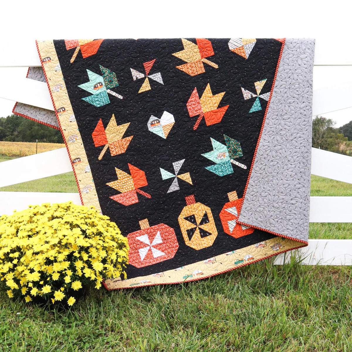 Flamingo Toes Fall In Love Quilt Pattern Finished Size: 66"x82"