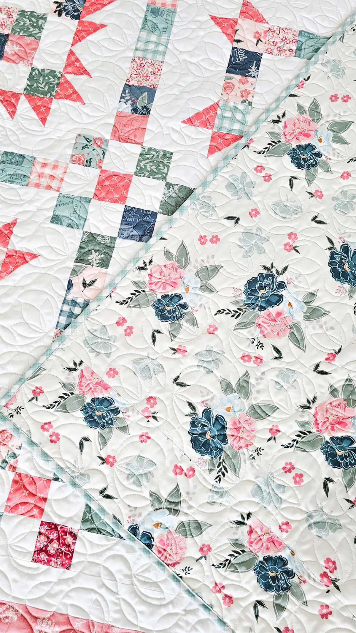 Flamingo Toes Tea Cakes Quilt Pattern Finished Size: 71"x89"
