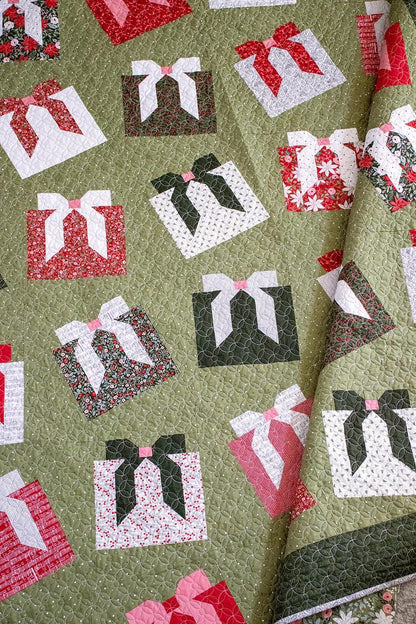 Lella Boutique Wrap It Up Quilt Pattern #240