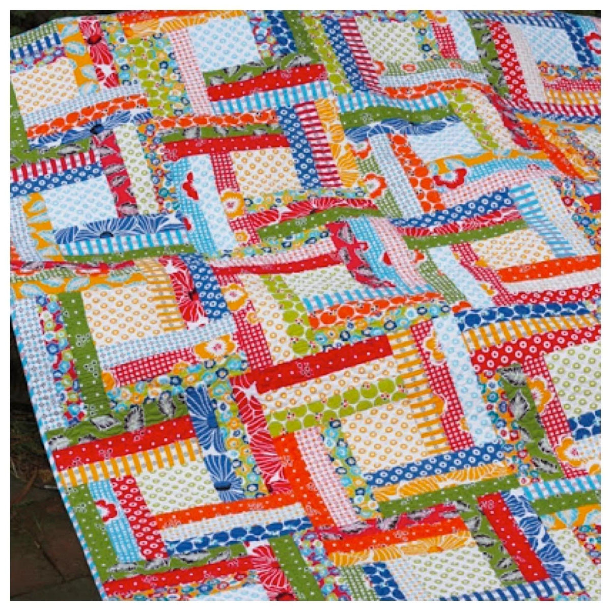 Jaybird Quilt Off The Rail Quilt Pattern (4 Size Variations Per Pattern)