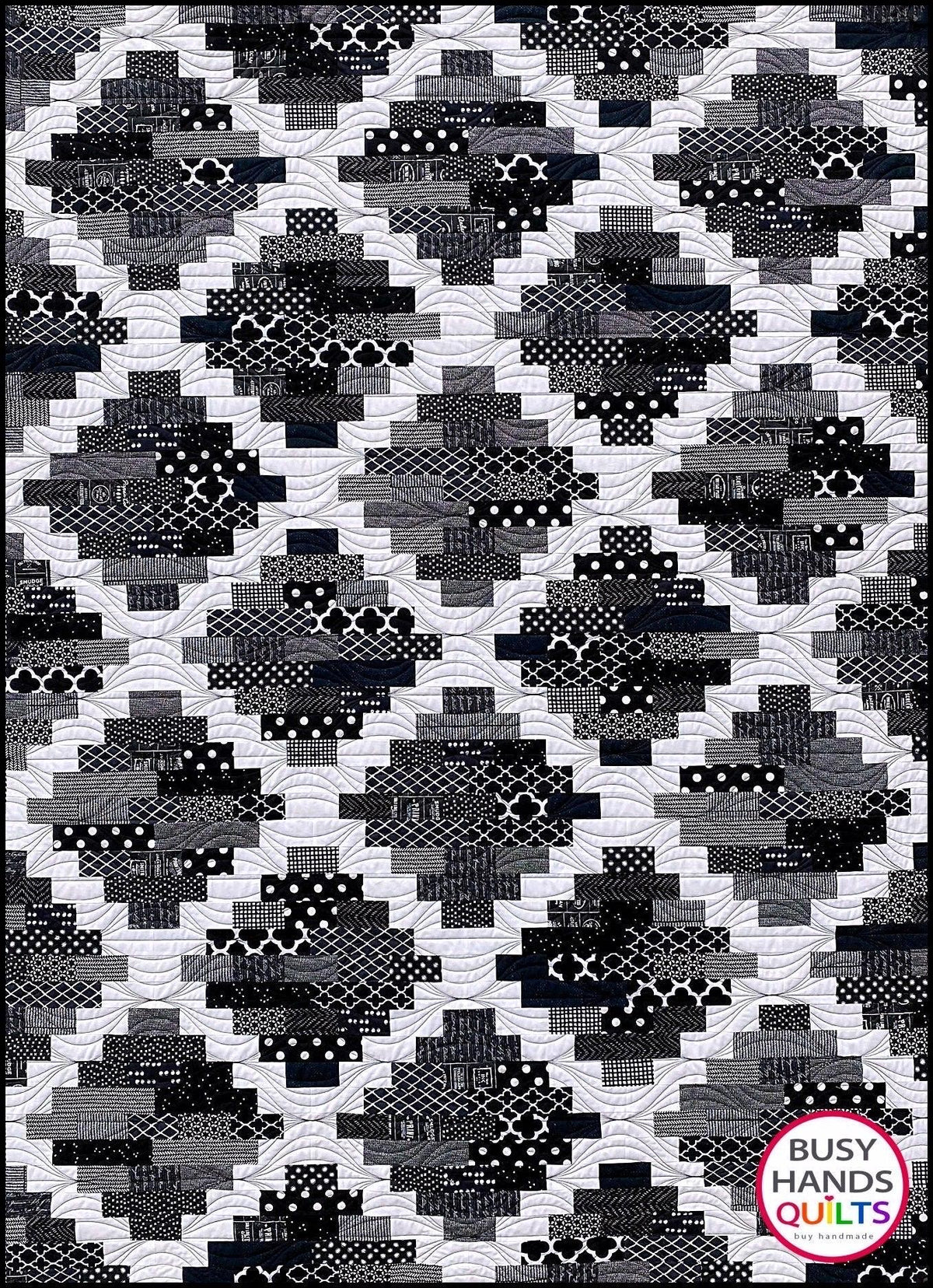 Busy Hands Quilts Hampton Court Quilt Pattern - 4 Size Variations Per Pattern BUS0401