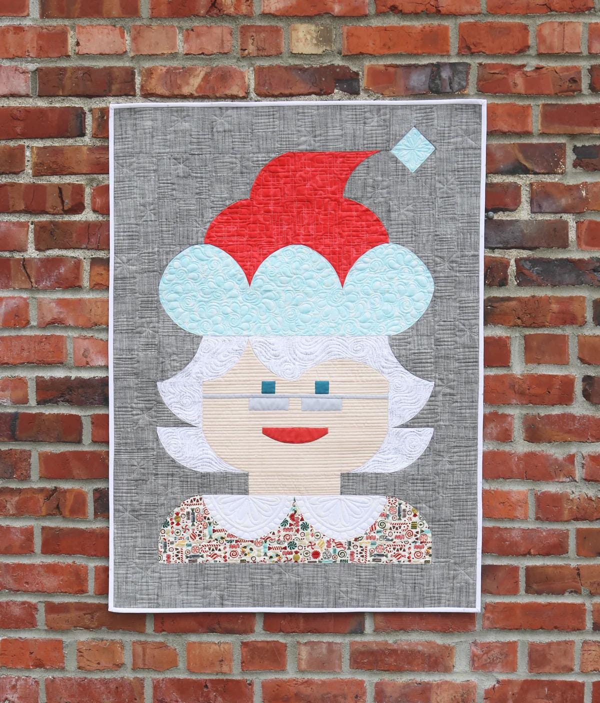 Sew Kind of Wonderful Posh Holly Wallhanging Pattern Finished Size 28”x38”