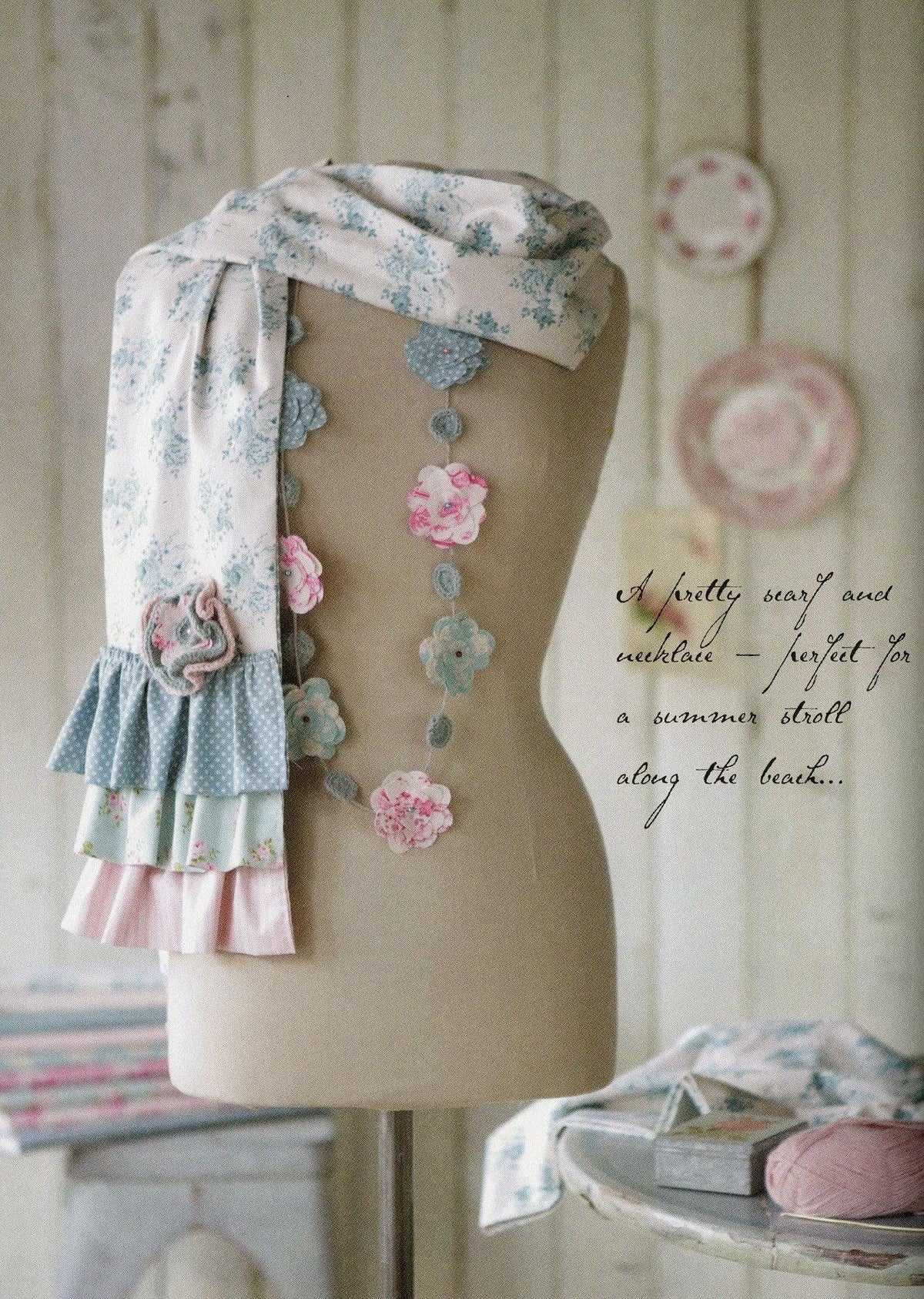 Tilda Quilts Tilda's Seaside Ideas - Over 10 Maritime-Themed Projects Per Book (Softcover)