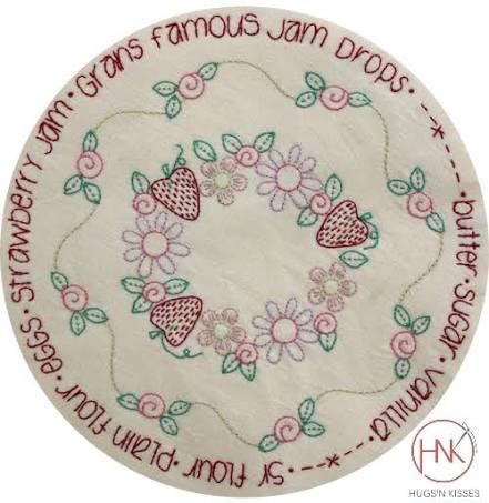 Hugs'N Kisses Gran's Favorite Jam Drops Table Runner Pattern Finished Size: 9"x39" (Includes Precut Applique Circles)