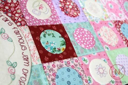 Hugs'N Kisses Gran's Favorite Jam Drops Table Runner Pattern Finished Size: 9"x39" (Includes Precut Applique Circles)