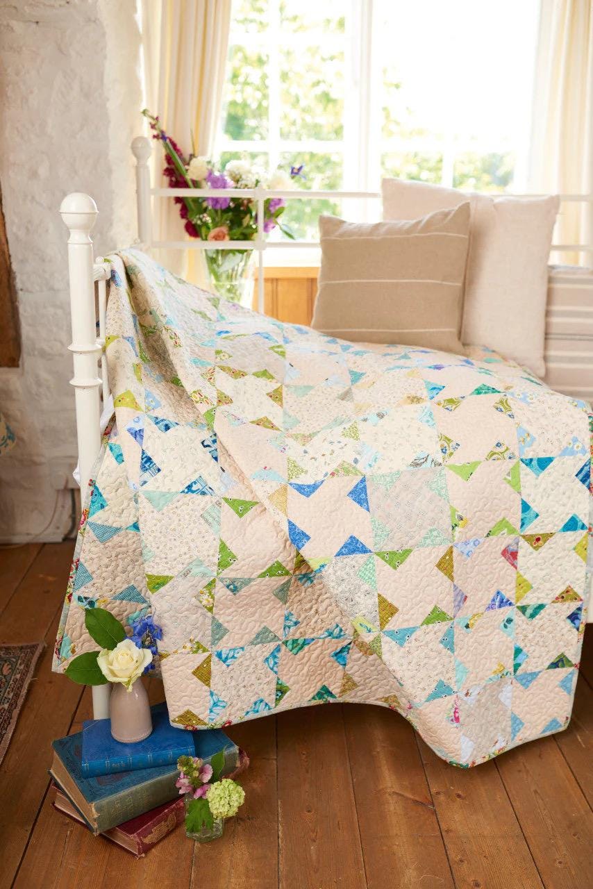 C&T Publishing Love Jelly Roll Quilts Pattern Book - 13 Projects Per Book (Softcover)