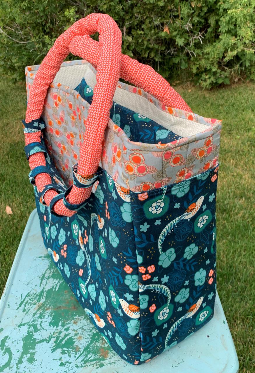 DIGITAL DOWNLOAD Cotton Street Commons The "Queenie" Bag Pattern Finished Size 17"x20"