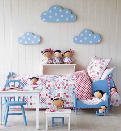 Tilda's Toy Box - Sewing Patterns For Soft Toys and More From The Magical World of Tilda (Softcover)