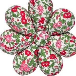 Riley Blake Liberty Fabrics Forget-Me-Not Blossom Flower Shaped Pin Cushion (3.5" Wide) Authentic Premium 100% Cotton Fabrics